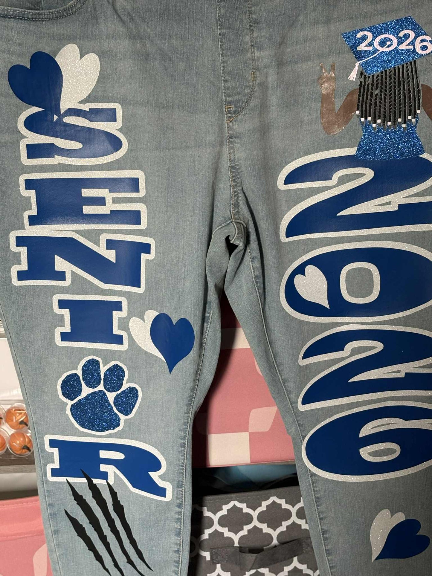 Graduation Jeans